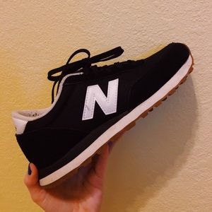 New balance shoes